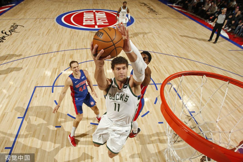 他必须在健 他必须在健