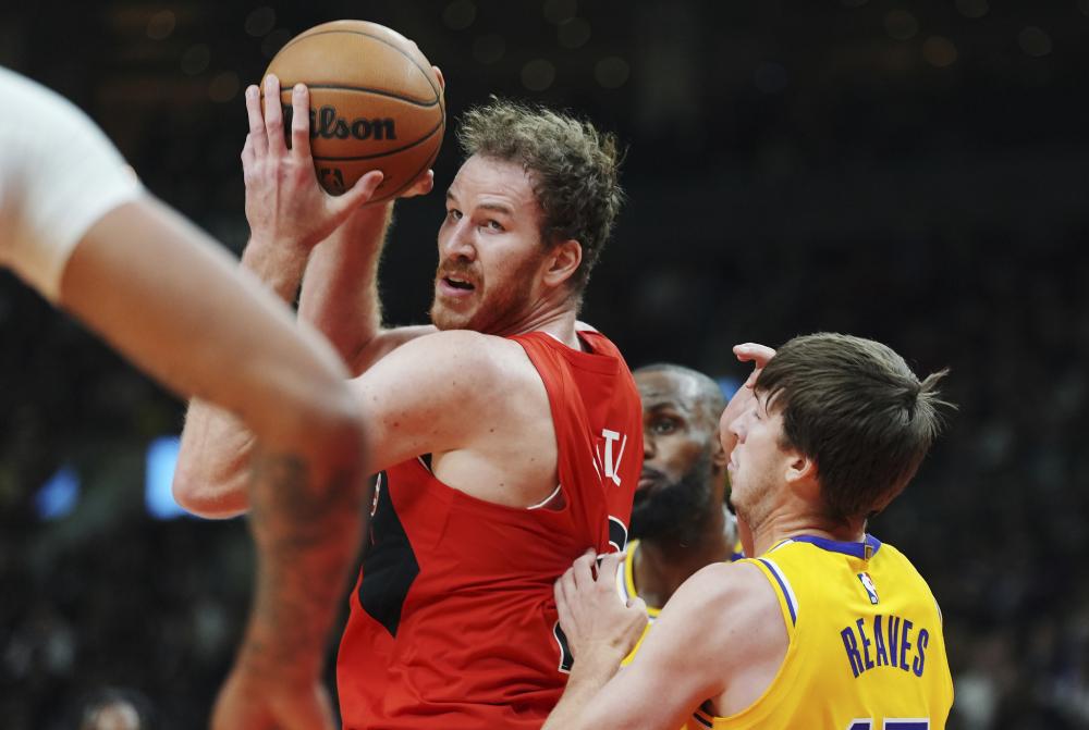 他必须在健 他必须在健