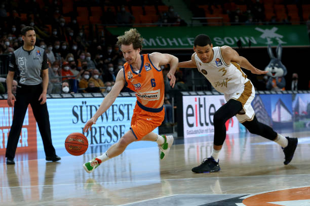 这一历史性 这一历史性