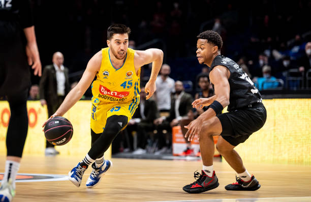 西亚的成长 西亚的成长