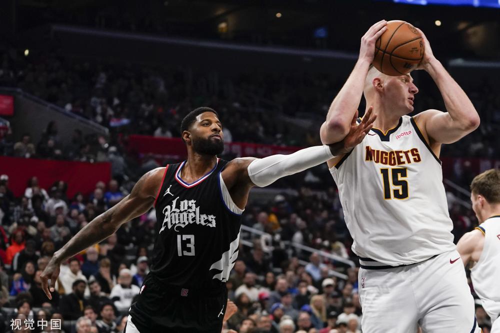 队在求变中 队在求变中