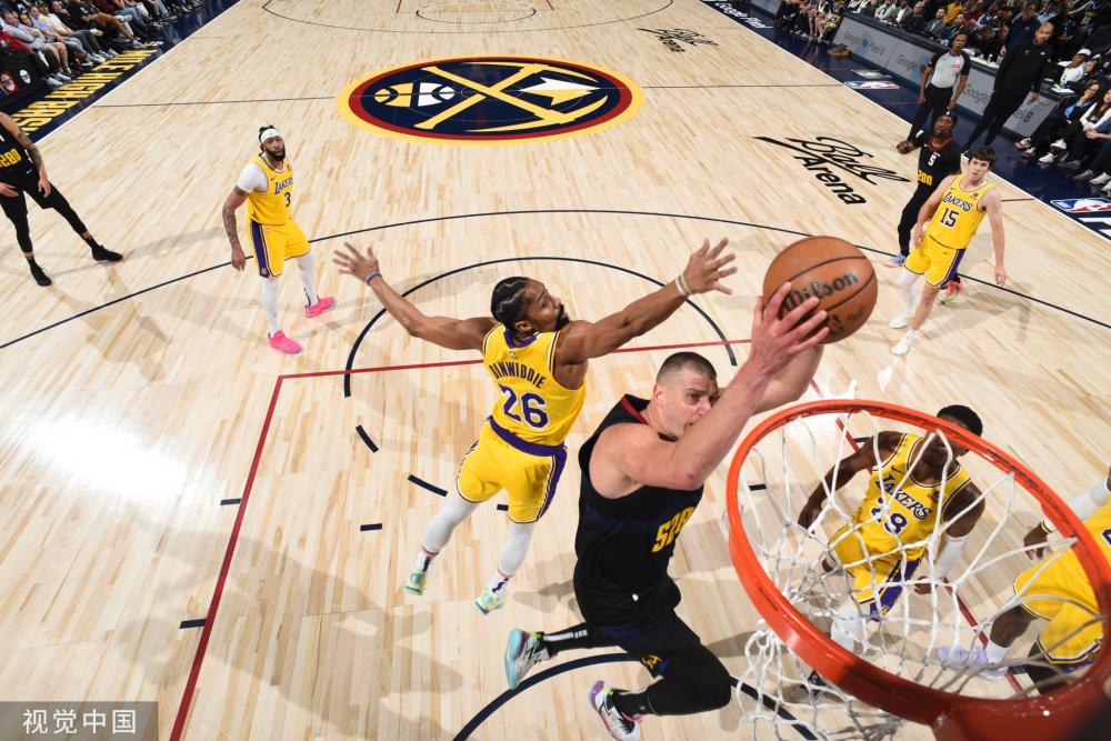 少年足球发 少年足球发